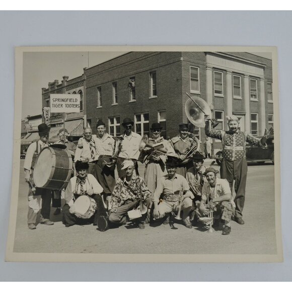 Springfield Tiger Tooters Band Minnesota Vintage 8 x 10" Photograph Original - Picture 1 of 8
